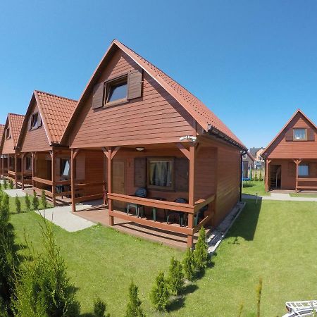 Domki Letniskowe Holiday Ustronie Morskie Esterno foto